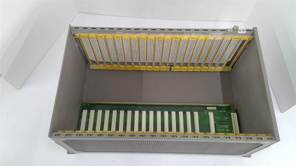 Siemens LR64027 18 Slot Rack