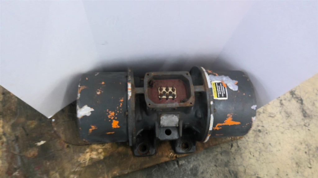 Conveyer Dynamics CD 7-5110 Vibrator 720 RPM 2.2 HP 3ph 460 Volts 3 Phase