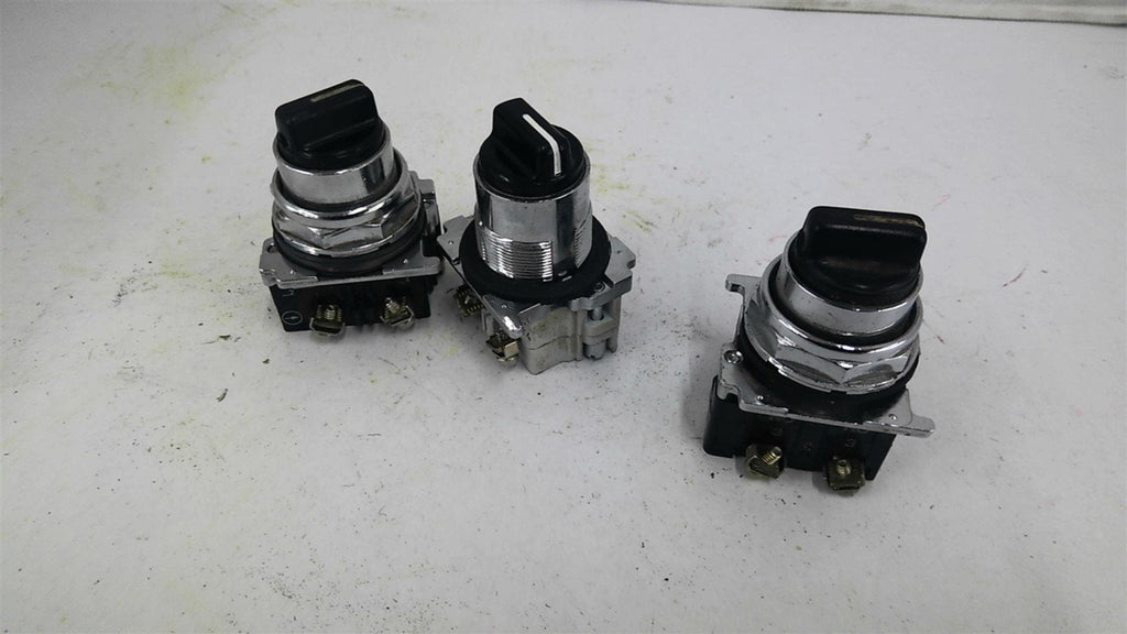 Cutler-Hammer 10250T/91000T Selector Switch Lot of 3