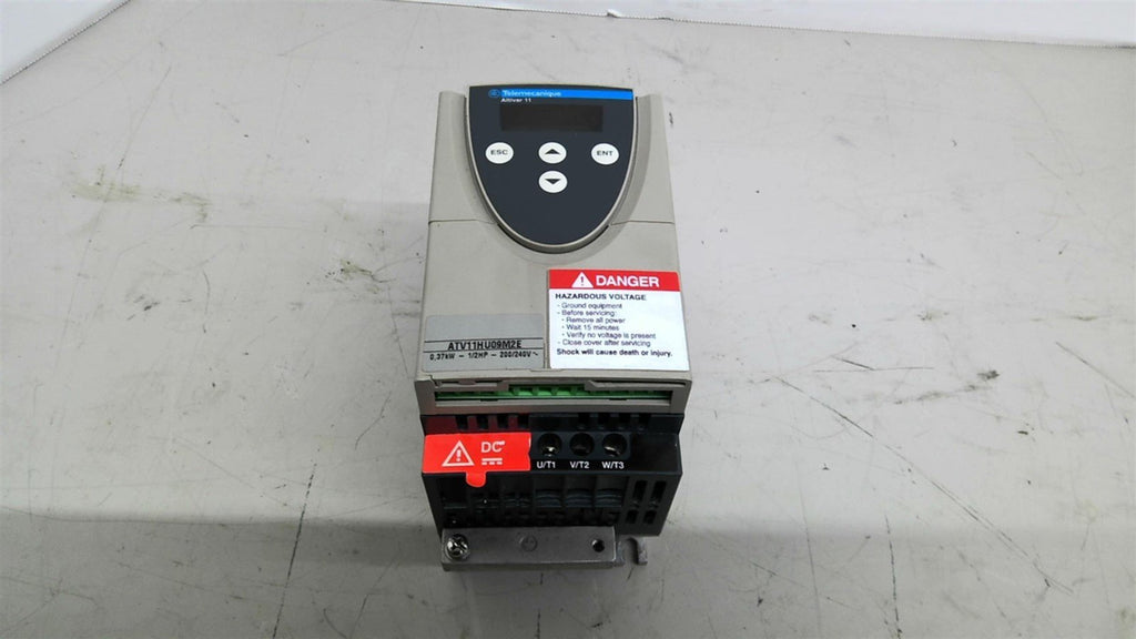 Telemecanique ATV11HU09M2E Drive 1/2 Hp 200/230 Volts