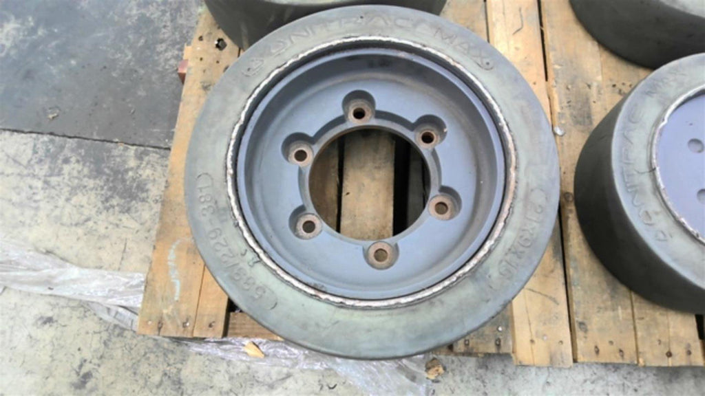 Unitrac 21X9X15 Solid Cuchion Forklift Wheel And Tires 6X9.25 Bolt Pattern