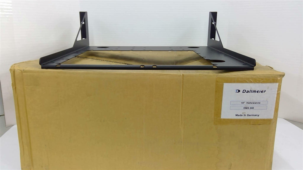 Dallmeier DMS 240 19" Holding Tray