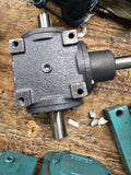 Hub City 0220-03406 1:1 Ratio Gear Reducer