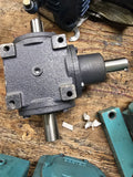 Hub City 0220-03406 1:1 Ratio Gear Reducer