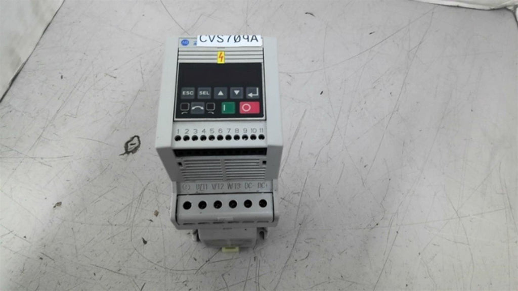 Allen Bradley 160-BA03NPS1P1 Drive 1 HP 460 Volts 3 Phase
