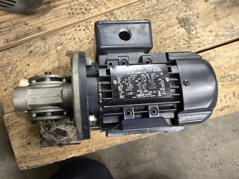 Leeson C63T17FZ23C .25HP Gear Motor 1800RPM 4P 3PH D63D 230/460V TEFC 60Hz