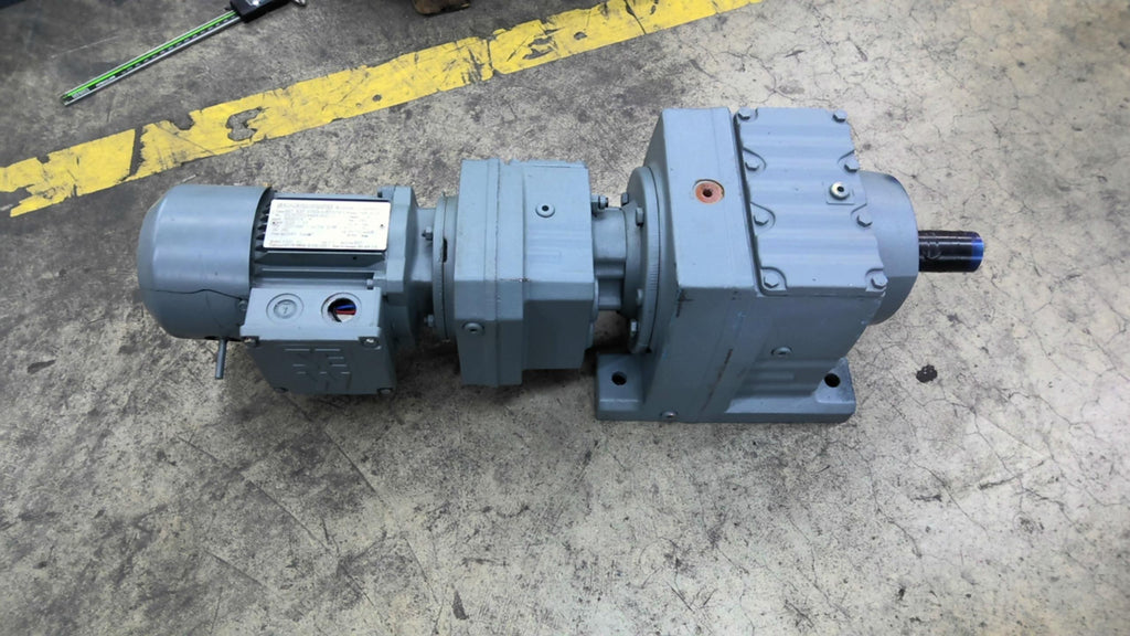 Sew-Eurodrive R67 R37 DT63L4/B03/HR 0.25 KW Gear Brake Motor 0.25 KW