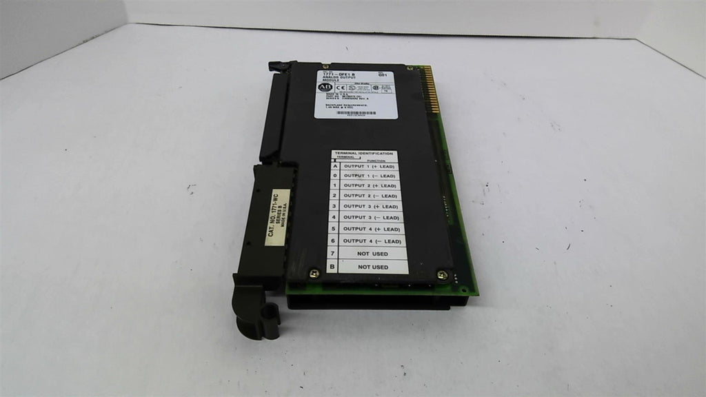 Allen-Bradley 1771-0FE1 B Analog Output Module