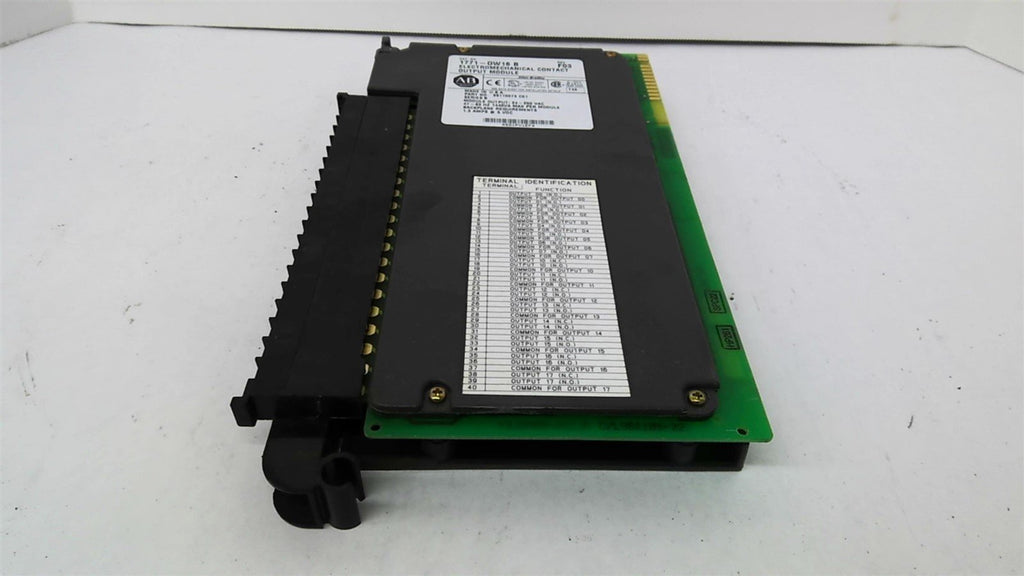 Allen-Bradley 1771-OW16 B Electromechanical Contact Output Module