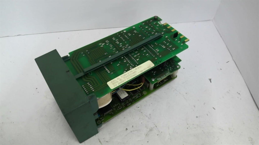 Honeywell DC3004-0-200-1-00-0111 Controller