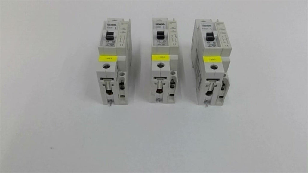 Siemens 5SX21 C2 Circuit Breaker Lot Of 3