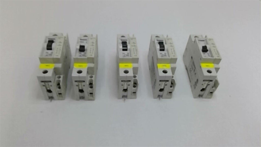 Siemens 5Sx21 D6 Circuit Breaker Lot Of 5