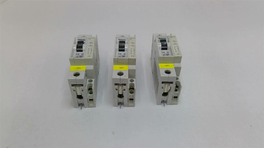Siemens 5SX21 C16 Circuit Breaker Lot Of 3