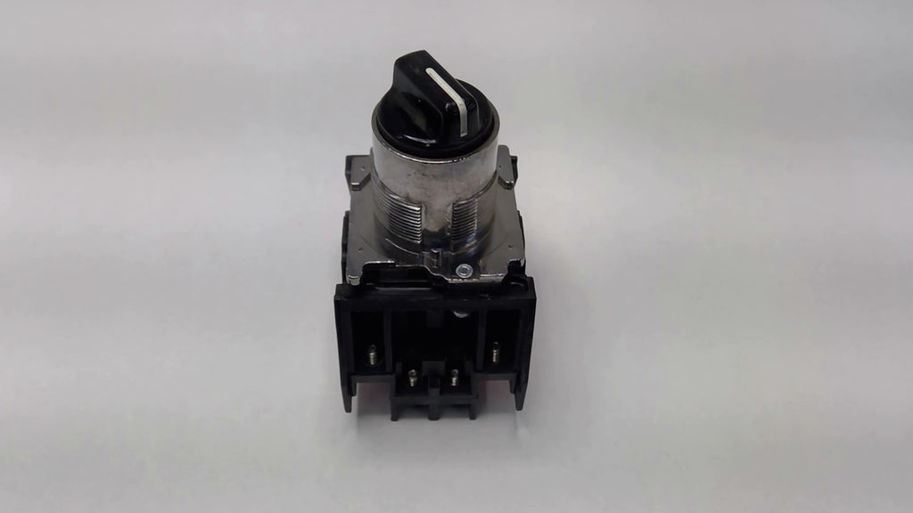 Eaton T160818 2 Position Selector Switch On Eaton 10250TD3