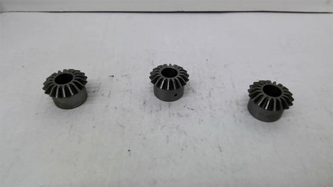 Boston L102YG Gear Lot of 2