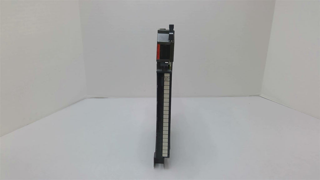 Allen Bradley 1771-IAD/C Input Module 120V AC/DC