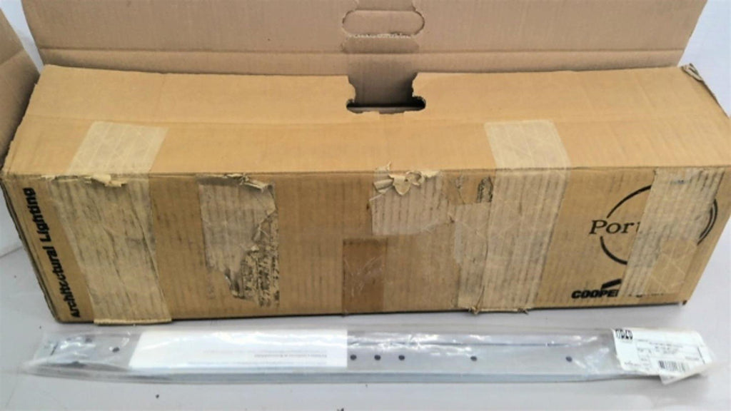 Cooper Lighting HB26 Lot Of 9