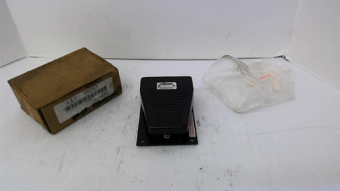 Conntrol 893-1000-00 Foot Switch 20 Amp 1 HP 125-250 Vac