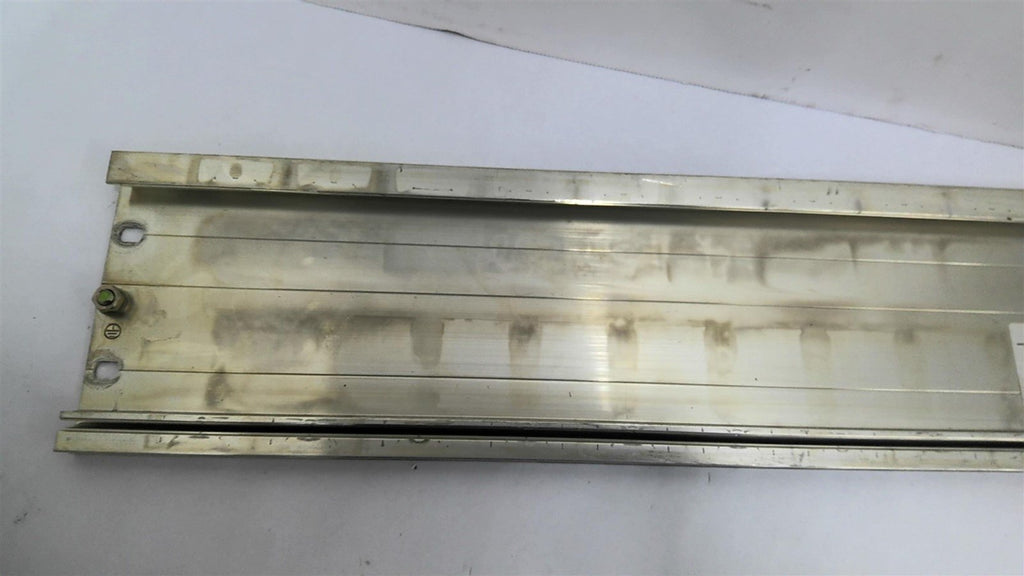 Siemens 6ES7 390-1AE80-0AA0 Mounting bracket