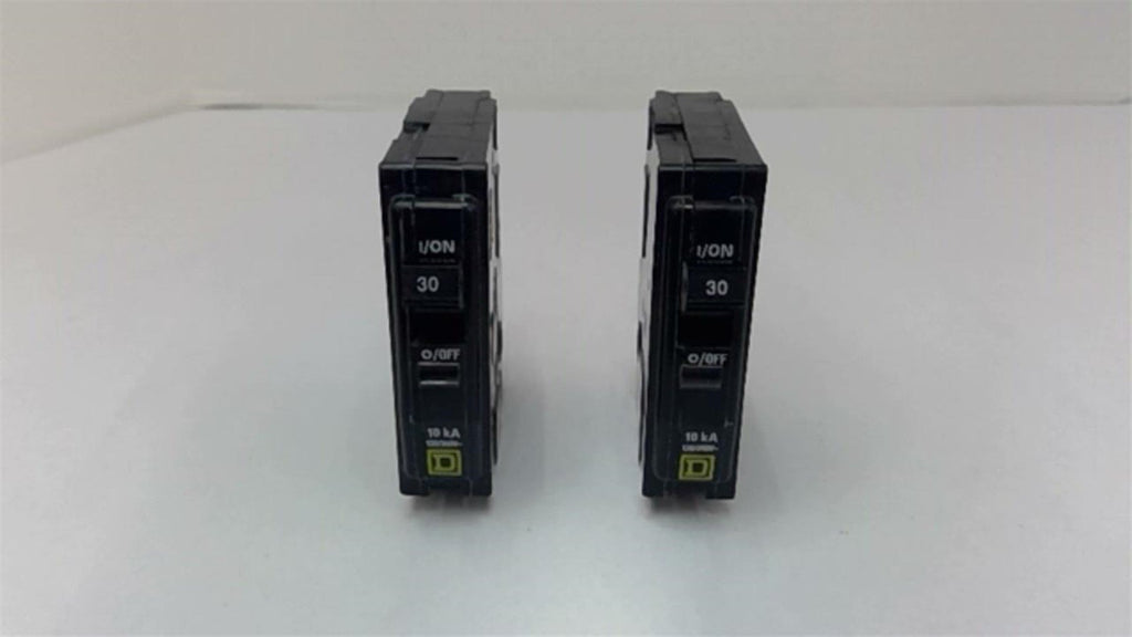 Square D 30A Circuit Breaker Single Pole 10 KVA 120/240 V 50/60 HZ Lot of 2