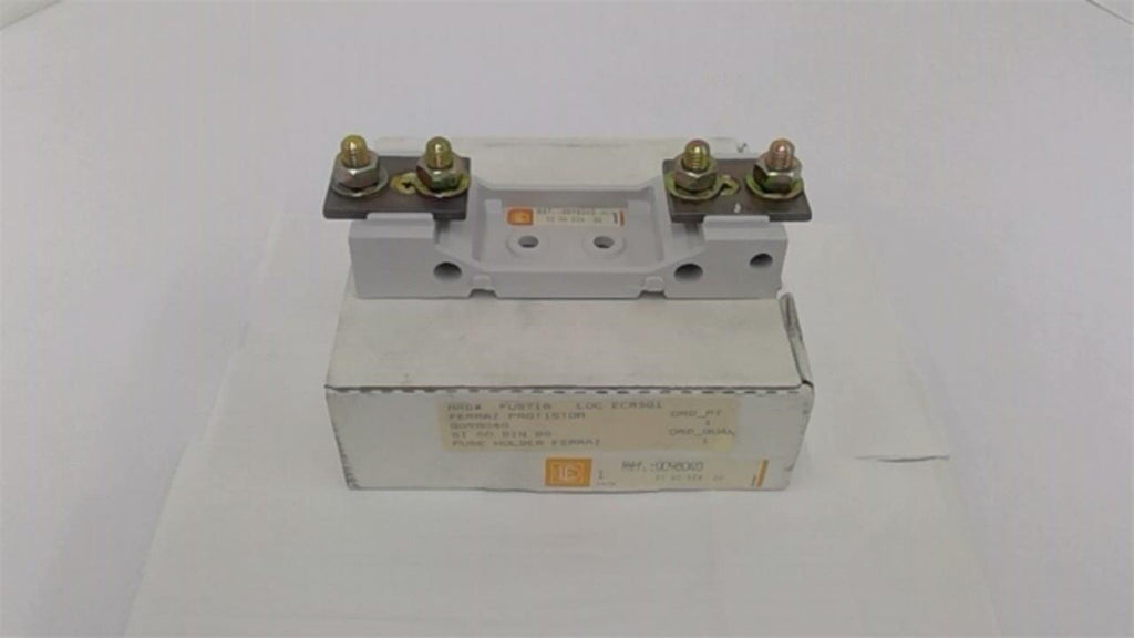 Ferraz Q098040 Base Mount Fuse Holder