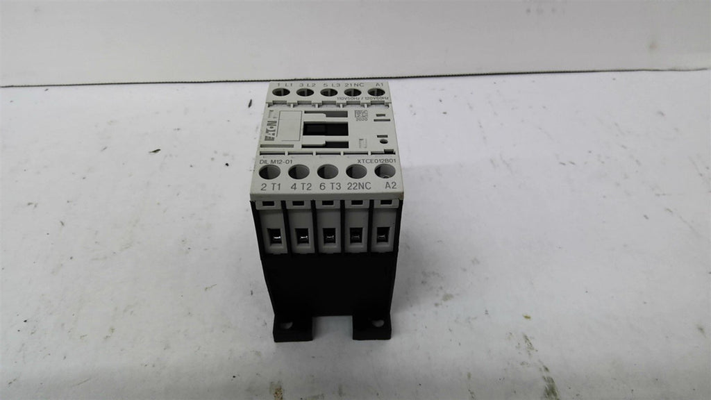 Eaton XTCE012B01 Contactor 460 Volt 10 HP 120 Volt Coil