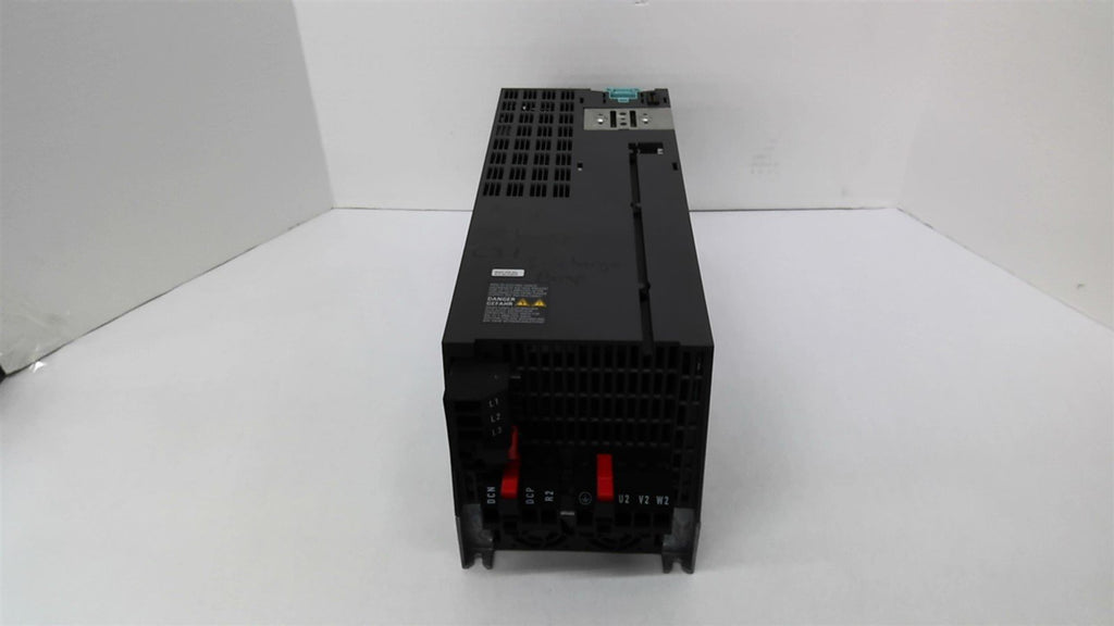 Siemens 6SL3210-1PE22-7UL0 Drive 11KW 480 Volts