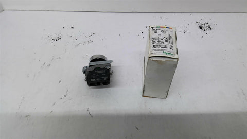 Schneider XB4-BA21 Pushbutton