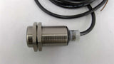 Eaton E57LAL30A2S3 Inductive Sensor Tublar Housing