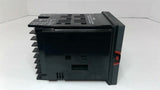 Honeywell DC2800-E0-0L0-100-000-00-0 Digital Controller 100-240 VAC 16 VA