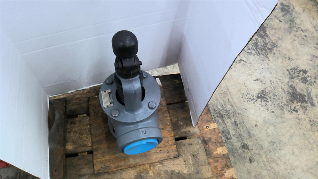 Consolidated 1511L 2-1/2" Pop-Off Valve 155 Set Pressure