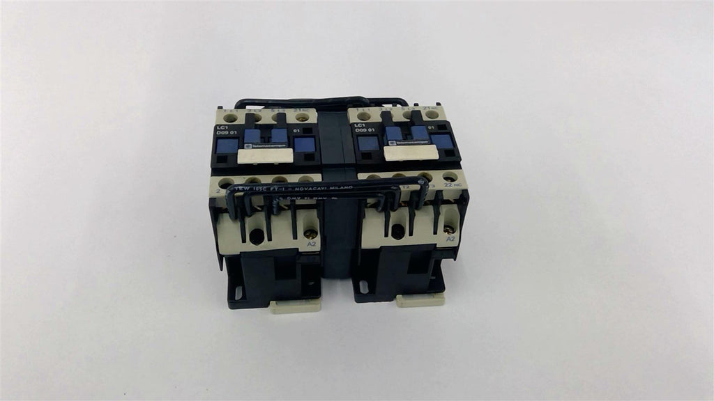 Telemecanique LC2D0901 Reversing Contactor 120 Volt 60HZ