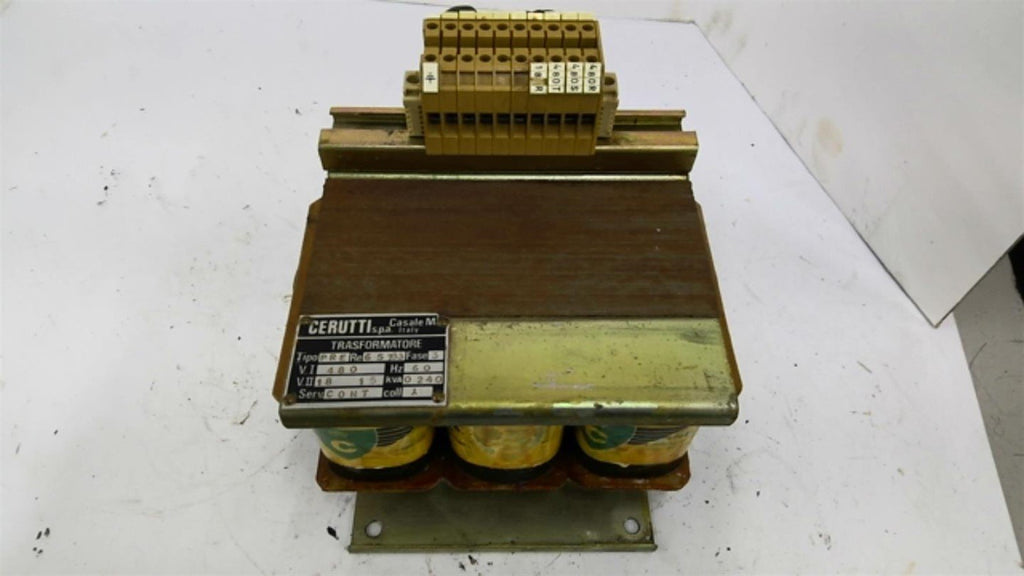 CERUTTI 65733 3Phase 60Hz .240 KVA Transformer 480 Pri 18 15 sec volts
