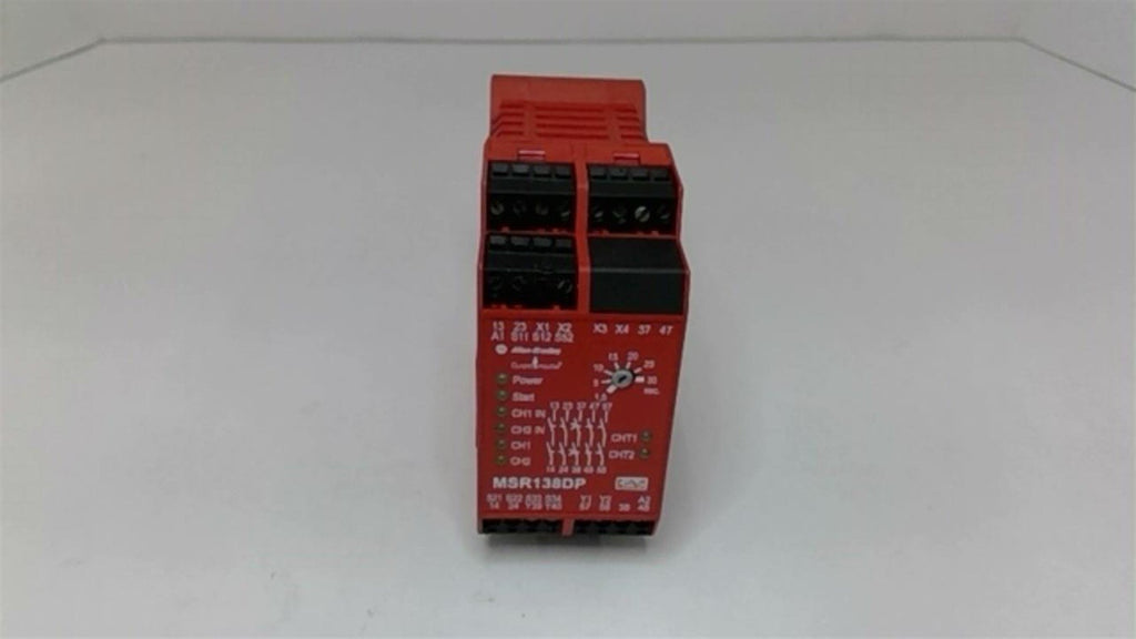 Allen Bradley 440R-M23151 MSR138DP Guardmaster Relay 24 VAC/DC