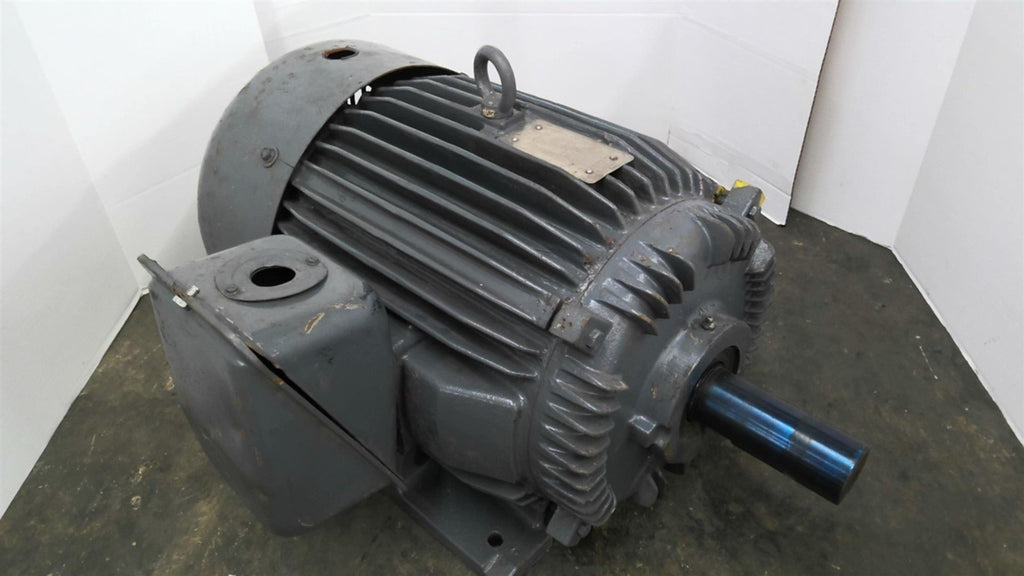 Toshiba B0404FLF1UM 40 HP AC Motor 1800 RPM 4P 3 Phase 324T 208-230/460-575 V