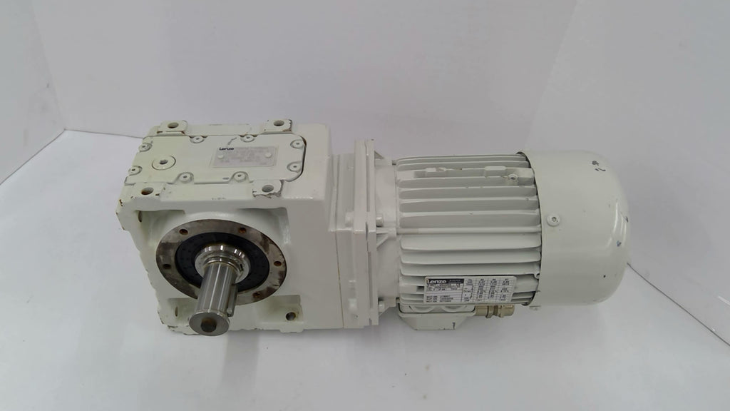 Lenze EN60034 Gearmotor 0.45 KW 277/480 Volts 50:1 Ratio