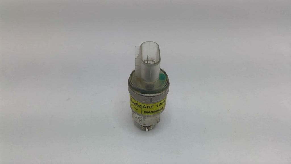 Danfoss AKS1008 Pressure Transducer X13790828-01