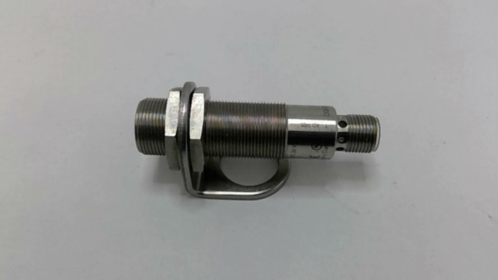 IFM OGH302 Diffuse Reflection Sensor 10-36 VDC 25 mA