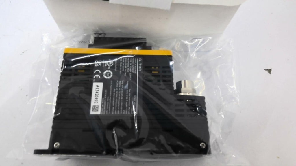 Keyence GL-T11R Controller
