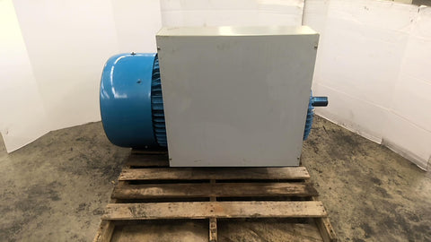 Toshiba B2004FLG3BSH01 200 HP AC Motor 1800 RPM 4P 3 Phase 447TS 460 V TEFC