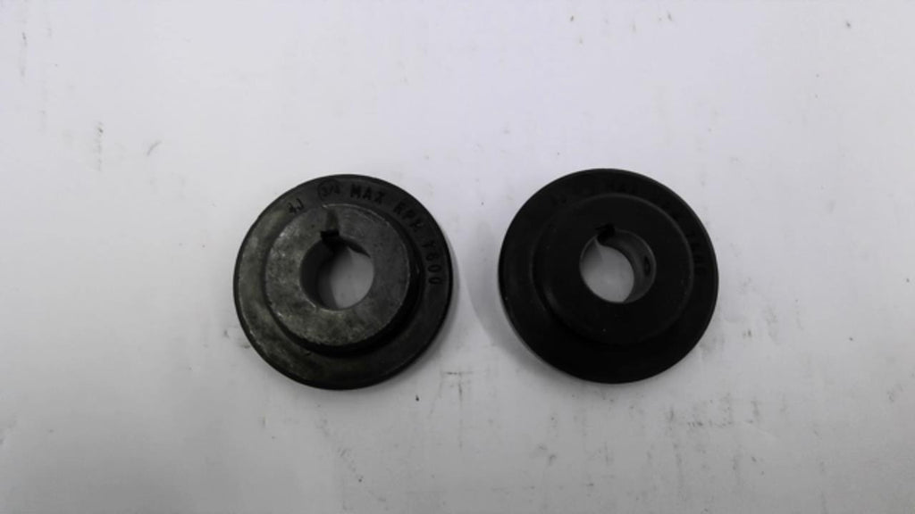 4J Coupling Half 3/4 Bore 1/4 Keyway Lot Of 2