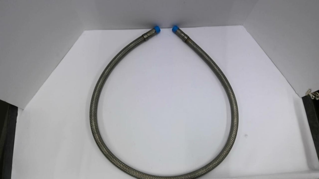 S/40T304/304LWI05625 Braided Hose Overall Length 56" Hose Length 50" OD 3/4"