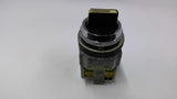 Idec ASD 41-10570 2 Position Selector Switch With BST010 Contact Blocks Lot Of 2