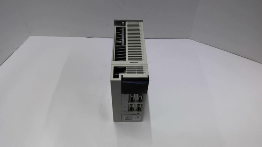 Mitsubishi MR-J2S-100A Servo Driver 200-230 Volt 50/60 HZ 3 Phase 5 Amp 1 Kw