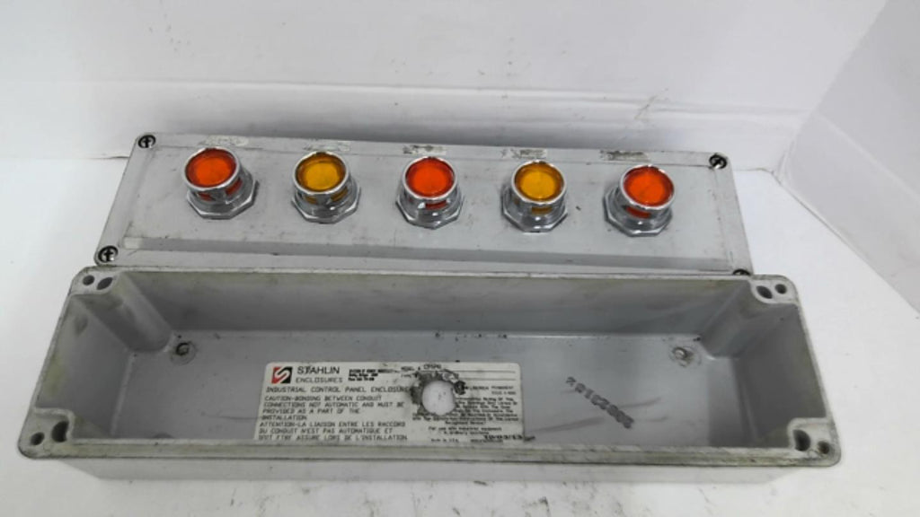 Stahlin CF5PB Pushbutton Enclosure With Lights