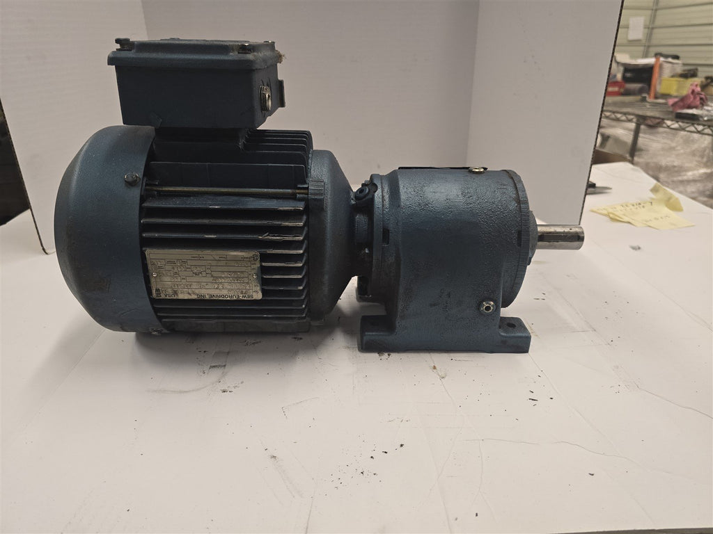Sew-Eurodrive DFT90L4 2HP GearMotor 1800RPM 4P 3PH 230/460V 3.98:1 Ratio