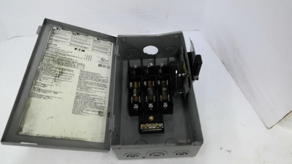 Eaton DG321NGB Safety Switch 30 Amps 240 Volts Type 1