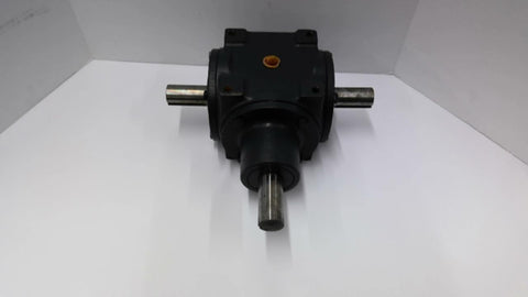 Hub City 0220-03513-066 Left Right Angle Gear Reducer 1:1 Ratio
