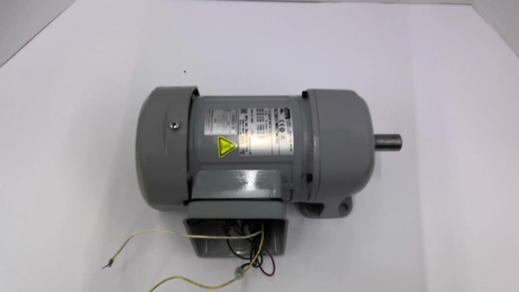 Nissei 63L18N10-MM01TNNTB2 0.1kW GTR Induction Motor 10:1 Ratio 1710 RPM 3 Phase