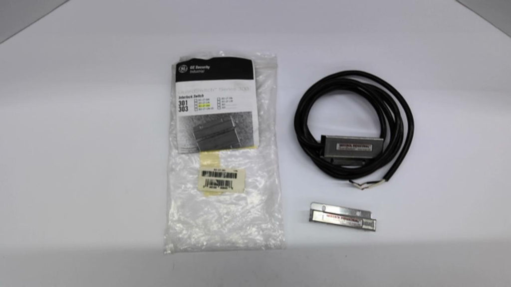 GE 301-DT-06K Guard Switch 300 Interlock Switch 120 VAC 1.25 Amp
